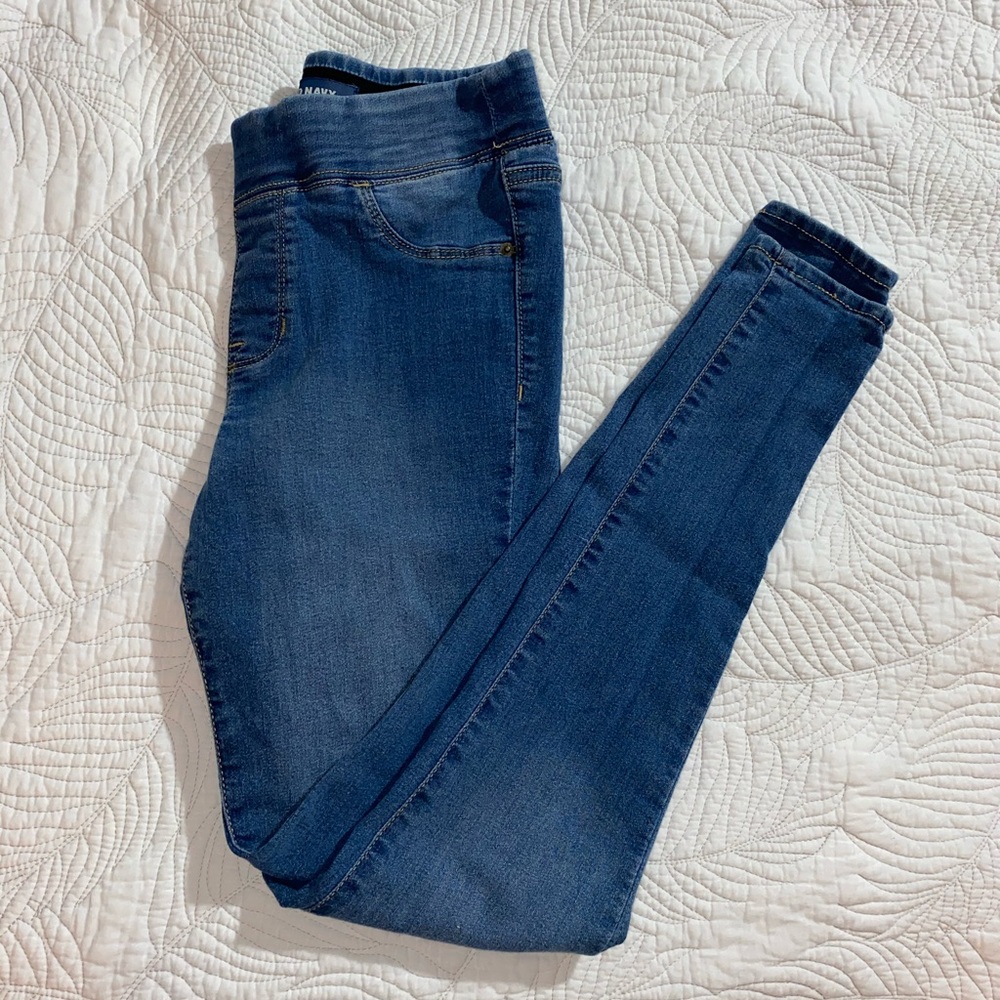 NWOT Old Navy Super Skinny Jeggings